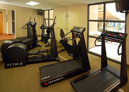 Clarion Hotel Mansion Inn North Highlands Facilities photo