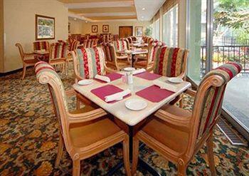 Clarion Hotel Mansion Inn North Highlands Exterior photo